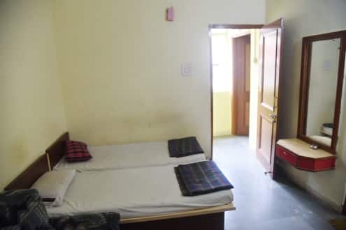 Hotel Shweta Lodging And Boarding, Aurangabad 3